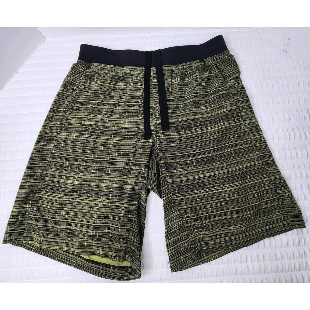 Lululemon Men's THE Short 9" Lrg Linerless Green Black Stripe Workout Core Short